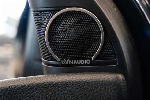 2013 Volkswagen Golf R 4-Door