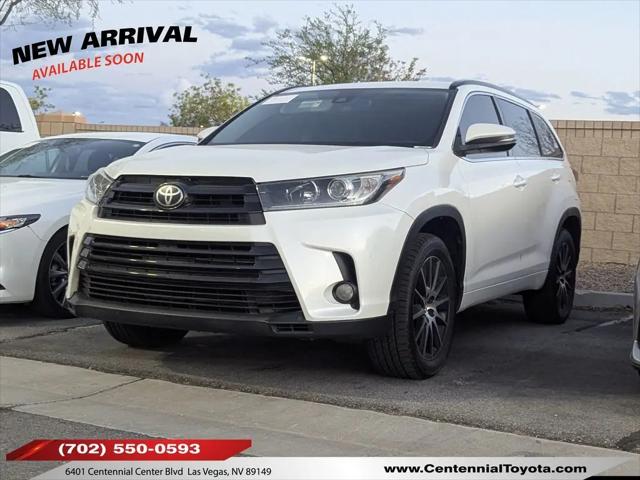 2017 Toyota Highlander SE for sale in Las Vegas, NV