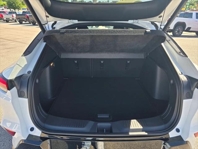 2026 Buick NV Sport Touring FWD