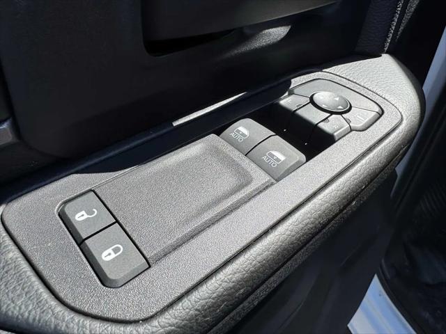 2025 Ram 5500 Tradesman/Big Horn