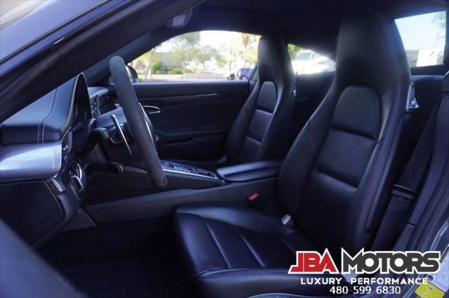2014 Porsche 911 Carrera 4S