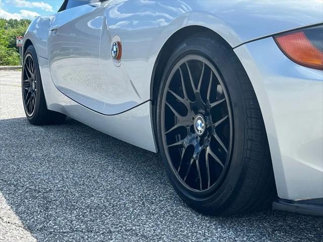 2003 BMW Z4 2.5i