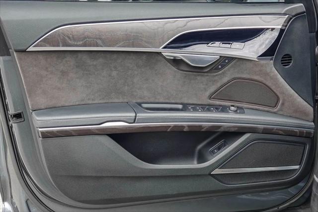 2021 Audi A8 L 55 TFSI quattro Tiptronic