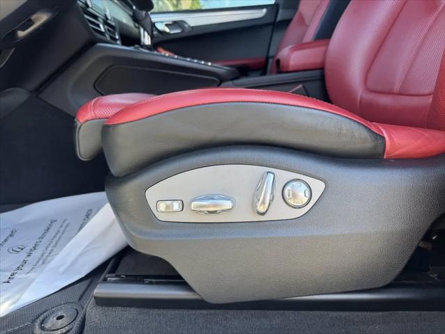 2020 Porsche Macan S