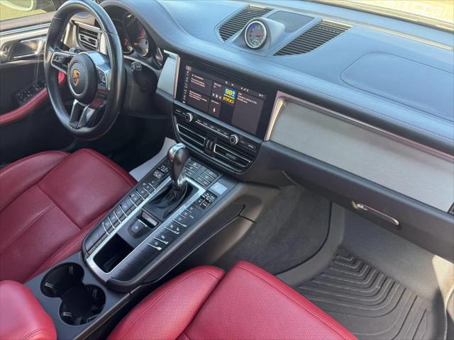 2020 Porsche Macan S