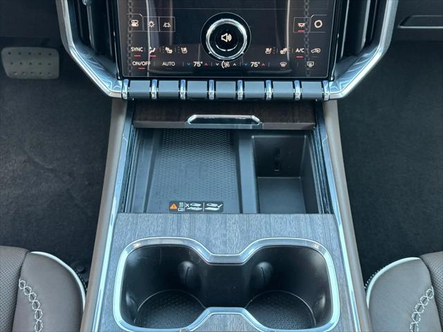 2026 GMC Acadia Denali Ultimate AWD