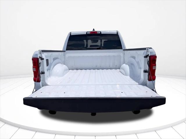 2025 Ram 1500 Laramie Crew Cab 4x4 5'7" Box