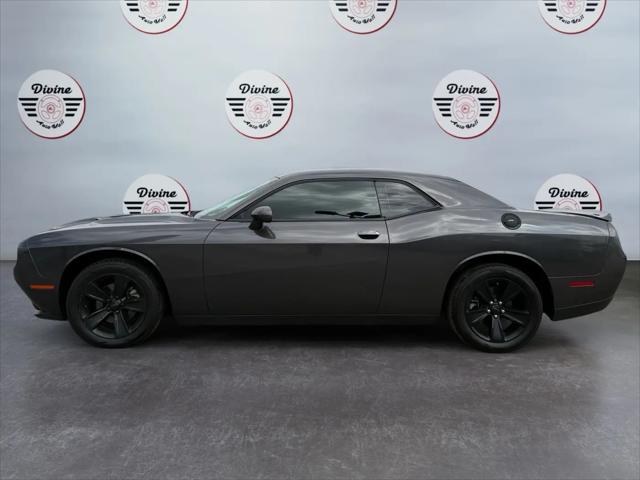 2021 Dodge Challenger SXT