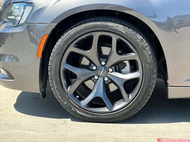 2023 Chrysler 300 300S