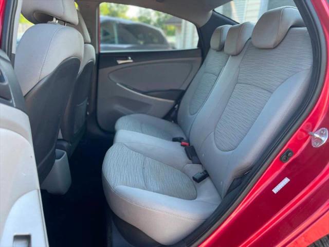 2016 Hyundai Accent SE