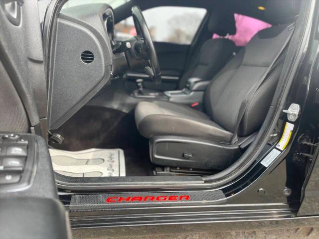 2016 Dodge Charger SE