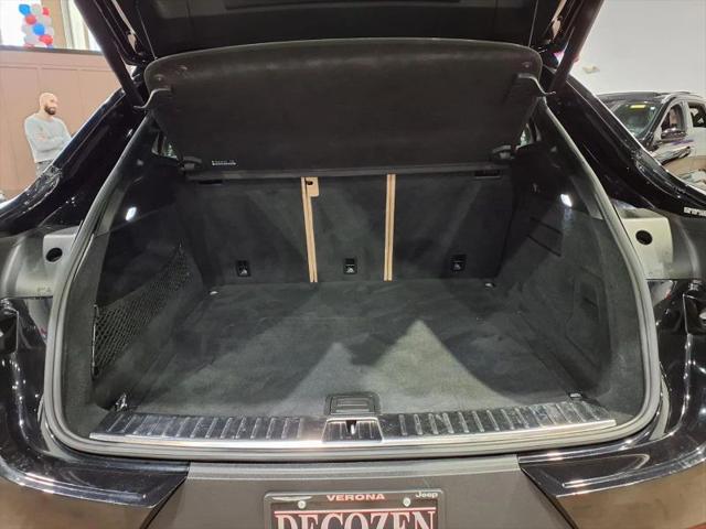 2021 Porsche Cayenne Base