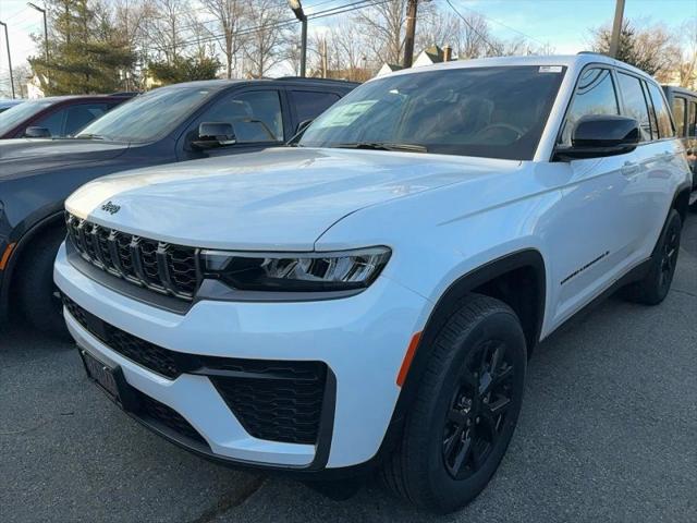 2026 Jeep Grand Cherokee Altitude 4x4 for sale in Verona, NJ
