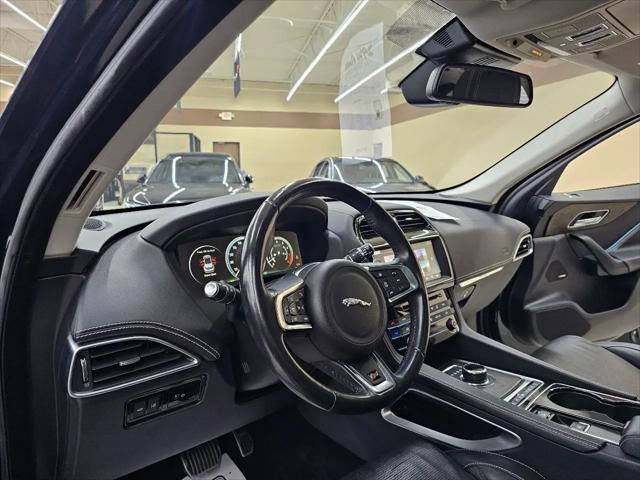 2017 Jaguar F-PACE S