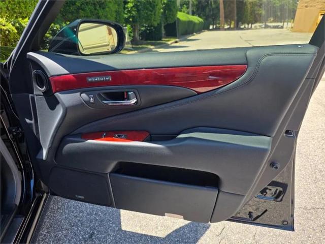 2010 Lexus LS 460 460