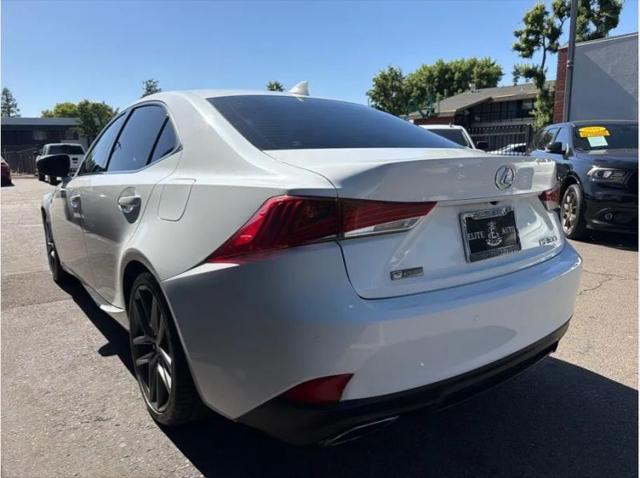 2018 Lexus IS 300 300