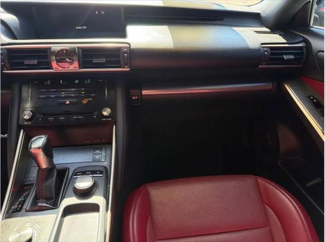 2018 Lexus IS 300 300