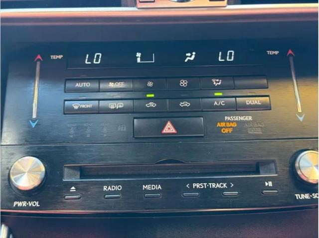 2018 Lexus IS 300 300