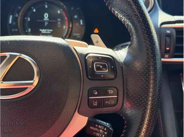 2018 Lexus IS 300 300