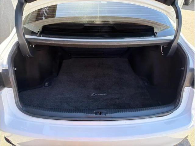 2018 Lexus IS 300 300