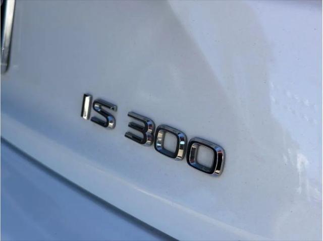 2018 Lexus IS 300 300