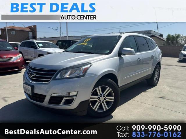 2017 Chevrolet Traverse LT for sale in Bloomington, CA
