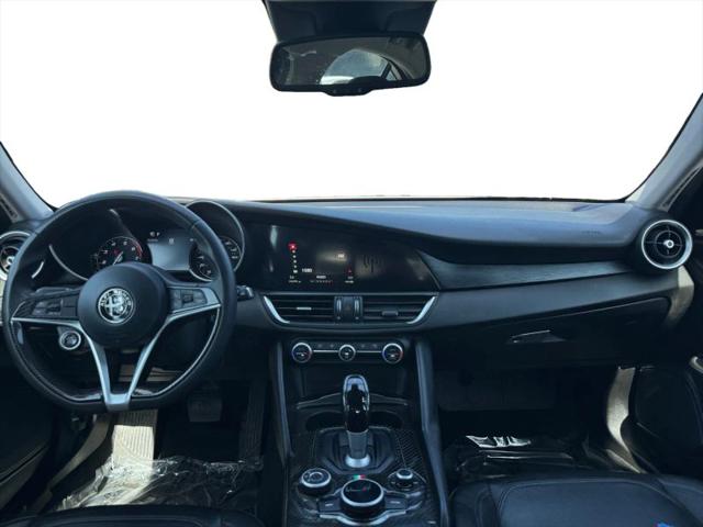 2017 Alfa Romeo Giulia RWD