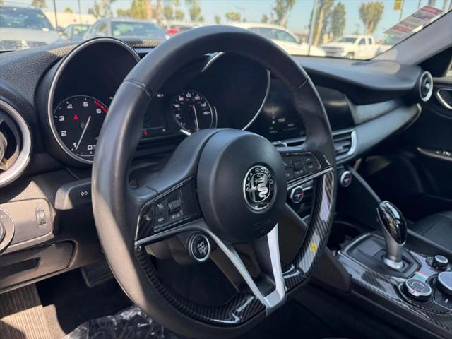 2017 Alfa Romeo Giulia RWD