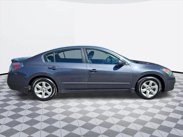 2009 Nissan Altima Base