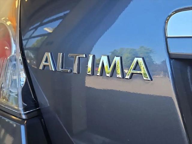 2009 Nissan Altima Base