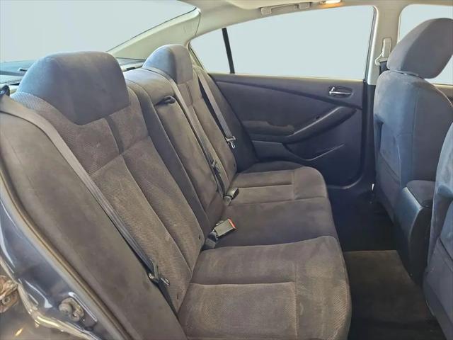 2009 Nissan Altima Base