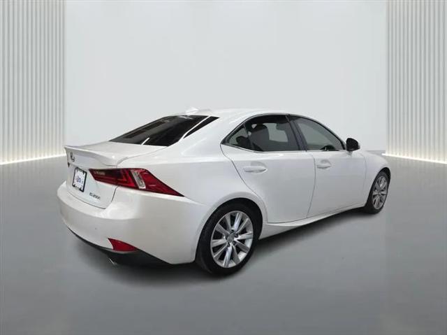 2016 Lexus IS 200t 200t