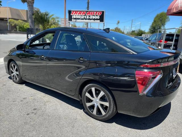 2016 Toyota Mirai Base