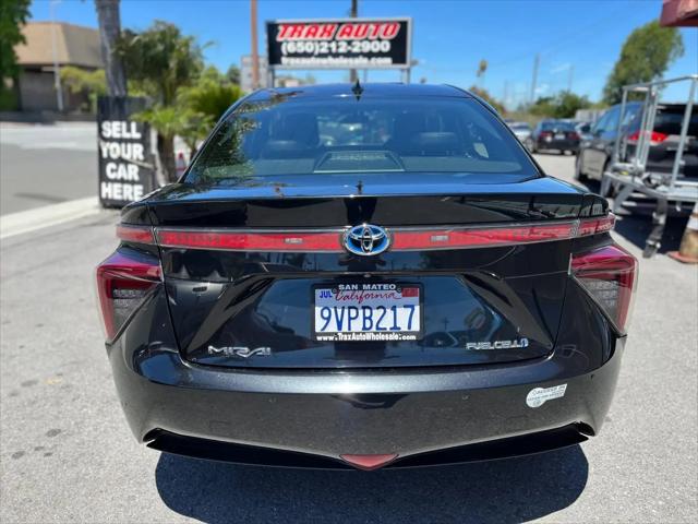 2016 Toyota Mirai Base
