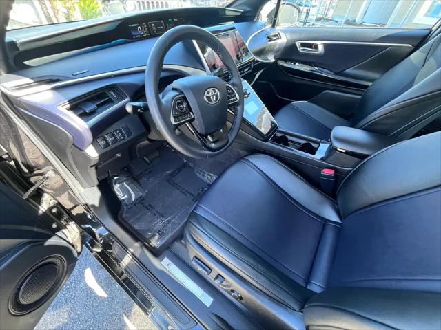 2016 Toyota Mirai Base