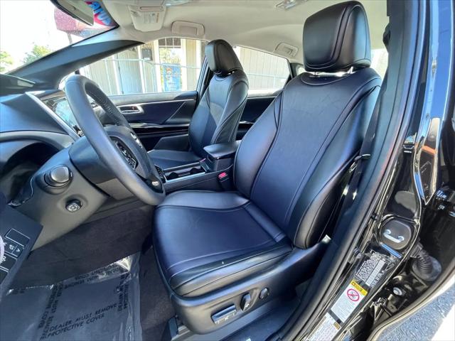 2016 Toyota Mirai Base