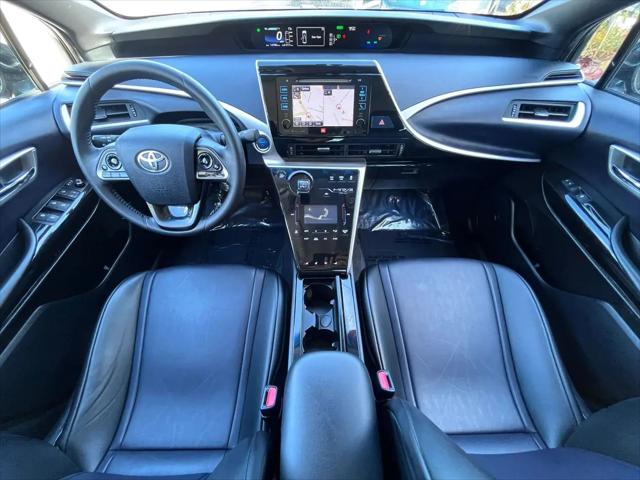 2016 Toyota Mirai Base