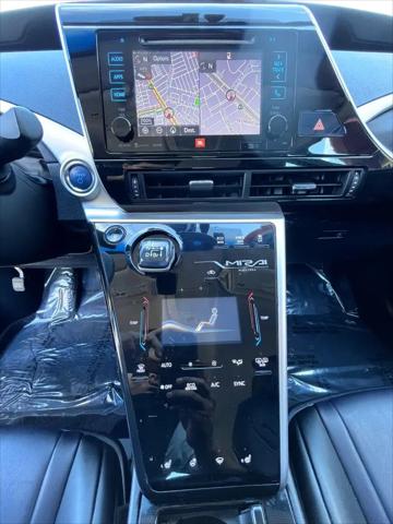 2016 Toyota Mirai Base