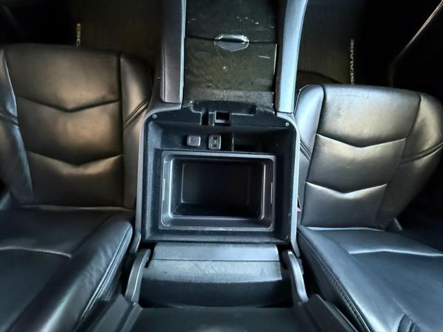 2016 Cadillac Escalade Platinum