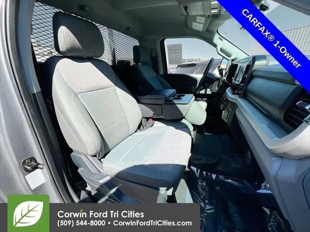 2024 Ford 600 XLT