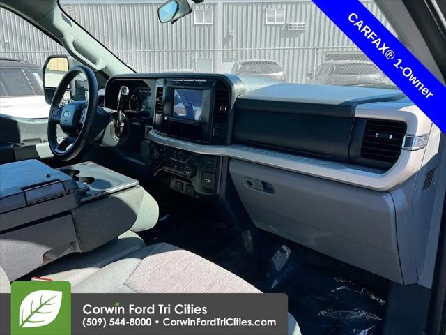 2024 Ford 600 XLT