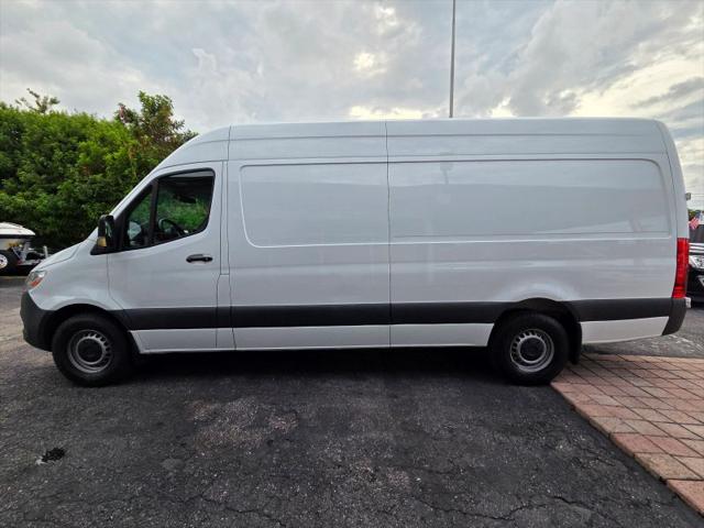 2021 Freightliner Sprinter High Roof I4