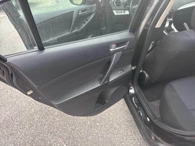 2011 Mazda Mazda3 i Touring