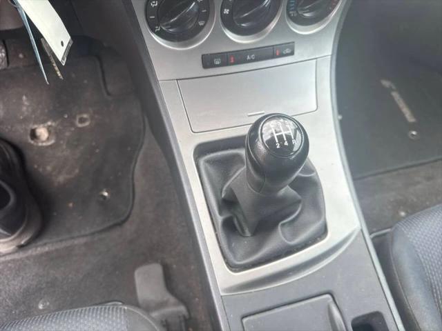 2011 Mazda Mazda3 i Touring