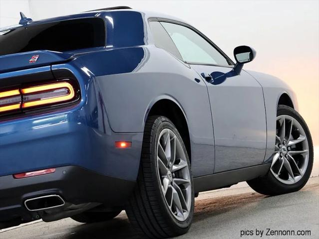 2021 Dodge Challenger SXT AWD