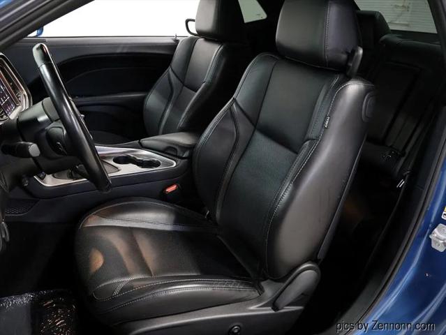 2021 Dodge Challenger SXT AWD