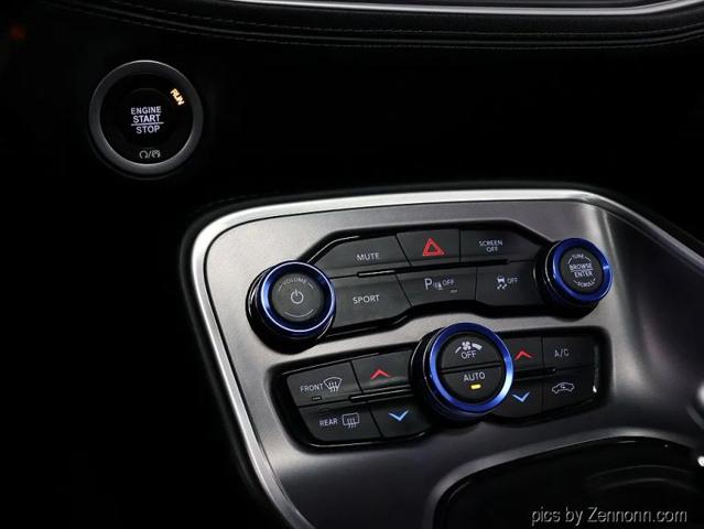 2021 Dodge Challenger SXT AWD