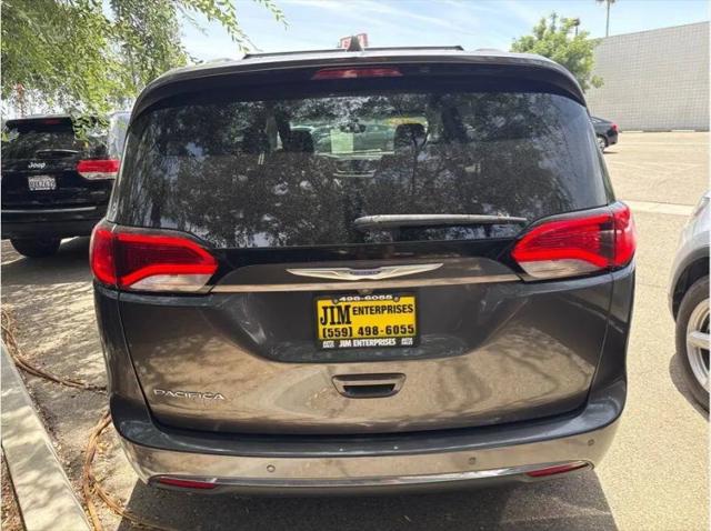 2018 Chrysler Pacifica Touring L