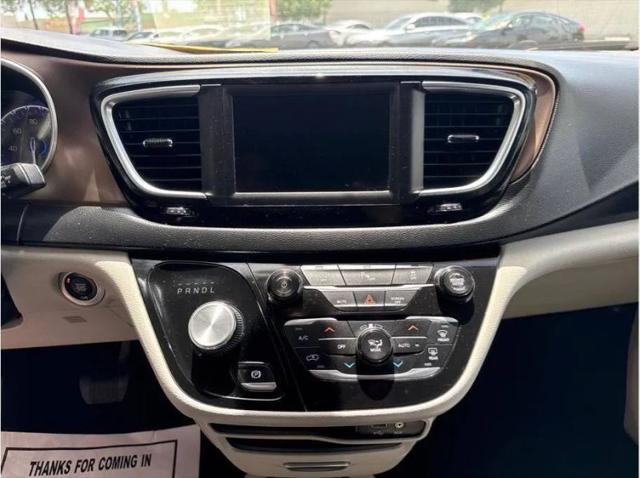 2018 Chrysler Pacifica Touring L