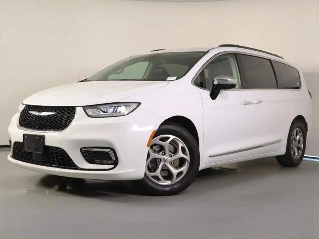 2023 Chrysler Pacifica Limited for sale in Tucson, AZ